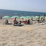 Lungomare Brancaleone 게스트하우스 3*