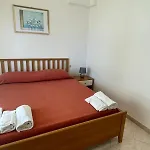 Lungomare Brancaleone Guest house