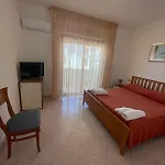 Guest house Lungomare Brancaleone Brancaleone Marina