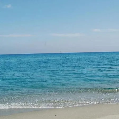 Lungomare Brancaleone Guest house