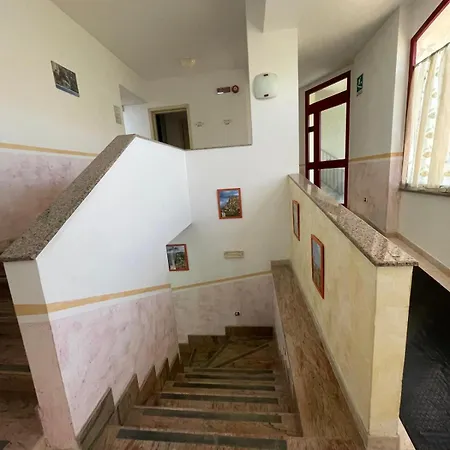 Lungomare Brancaleone Guest house 3*