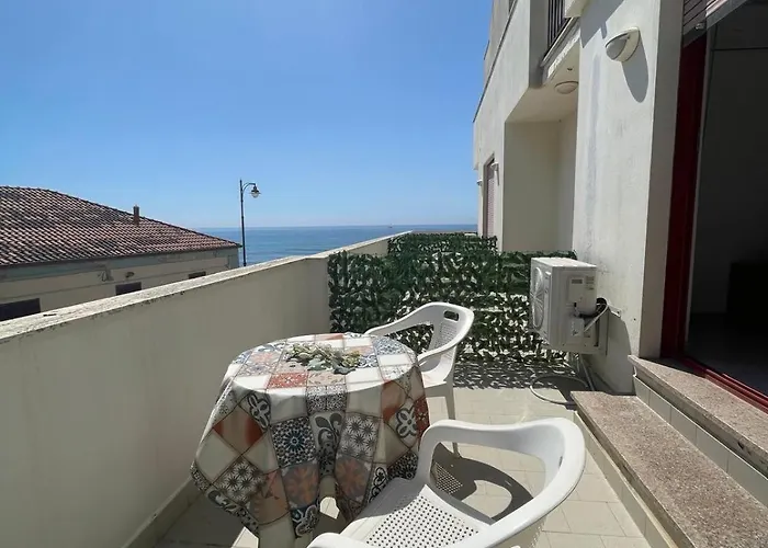 Guest house Lungomare Brancaleone Brancaleone Marina