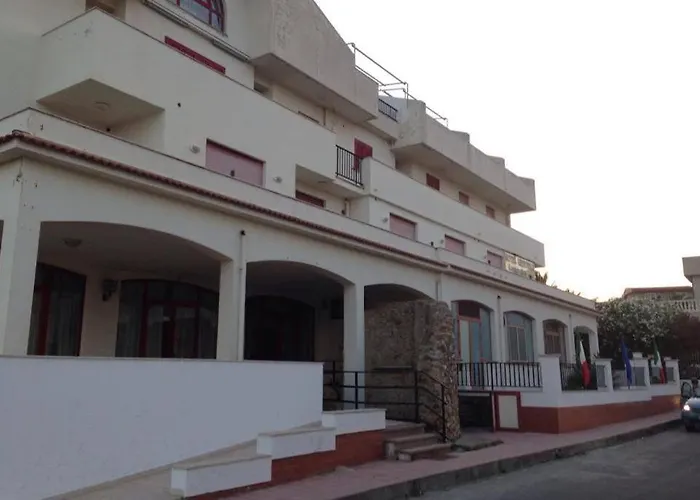 ゲストハウス Lungomare Brancaleone