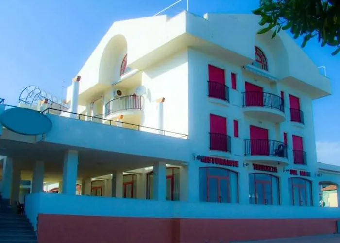 Lungomare Brancaleone 3*